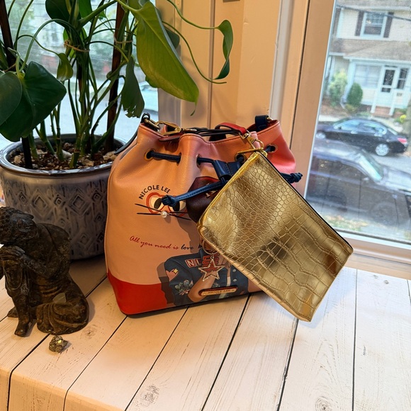 Nicole Lee | Multicolor Artistic Crossbody Bucket Bag with 3-D Embellishments - Picture 3 of 10